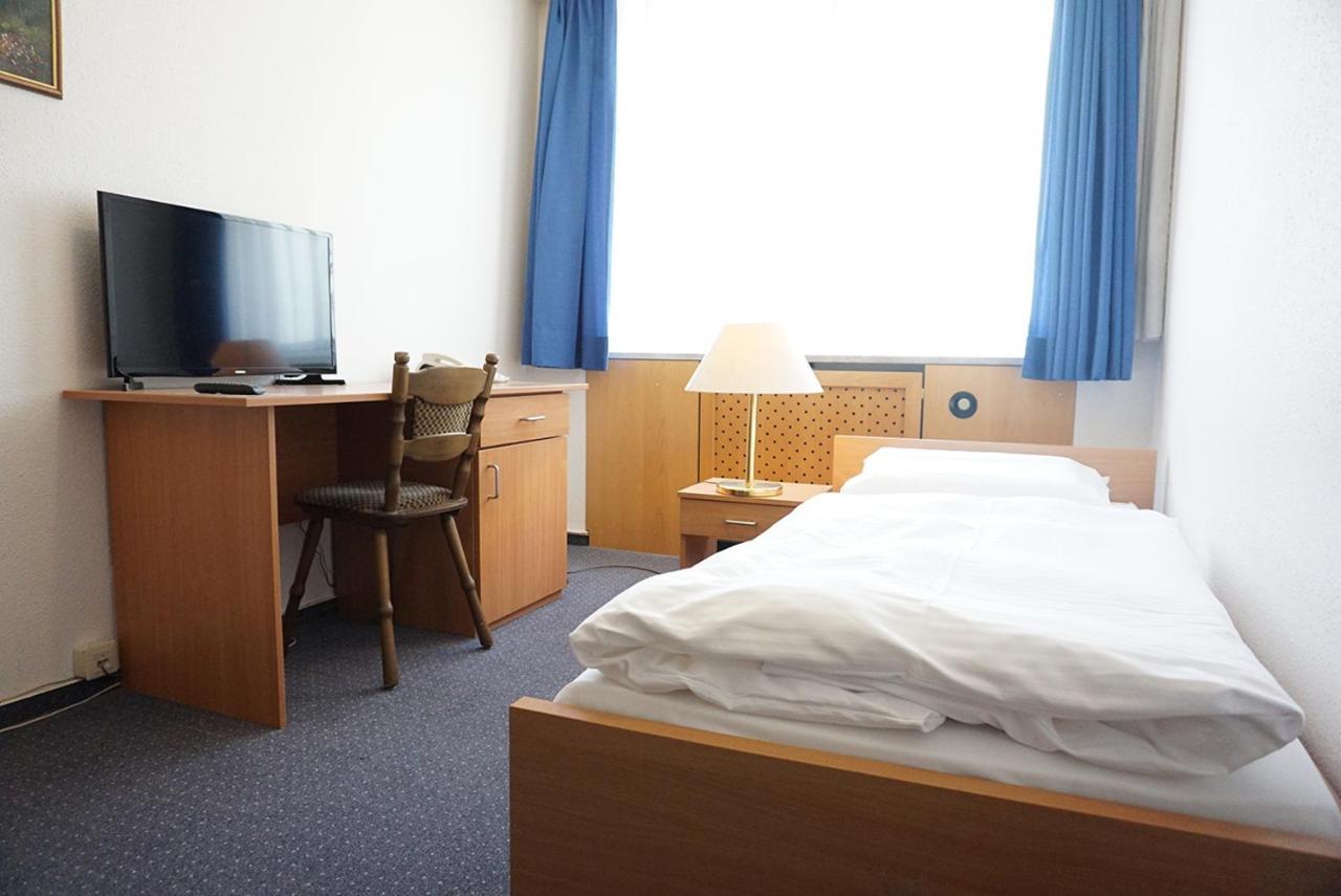 מלון Steinbach im Taunus Buergerhaus מראה חיצוני תמונה