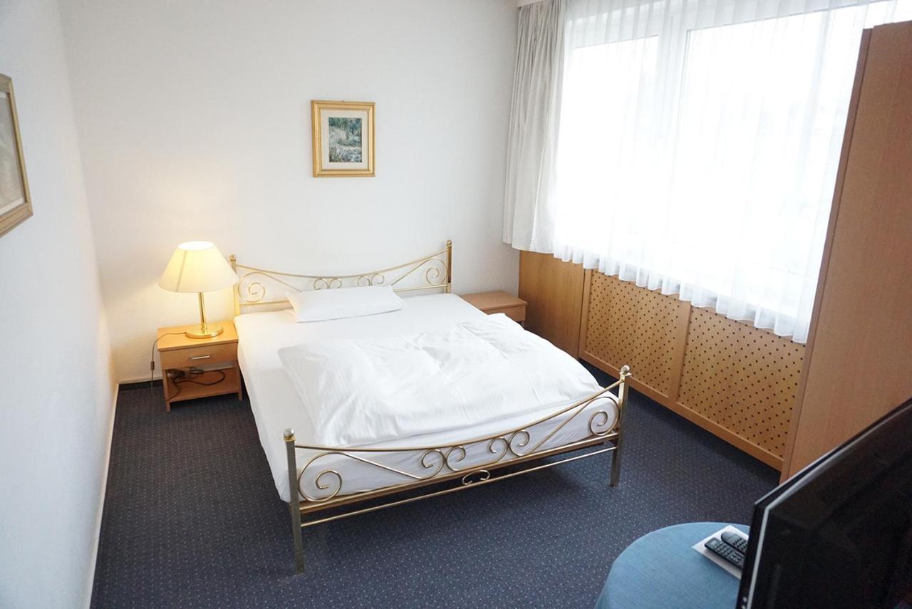 מלון Steinbach im Taunus Buergerhaus מראה חיצוני תמונה