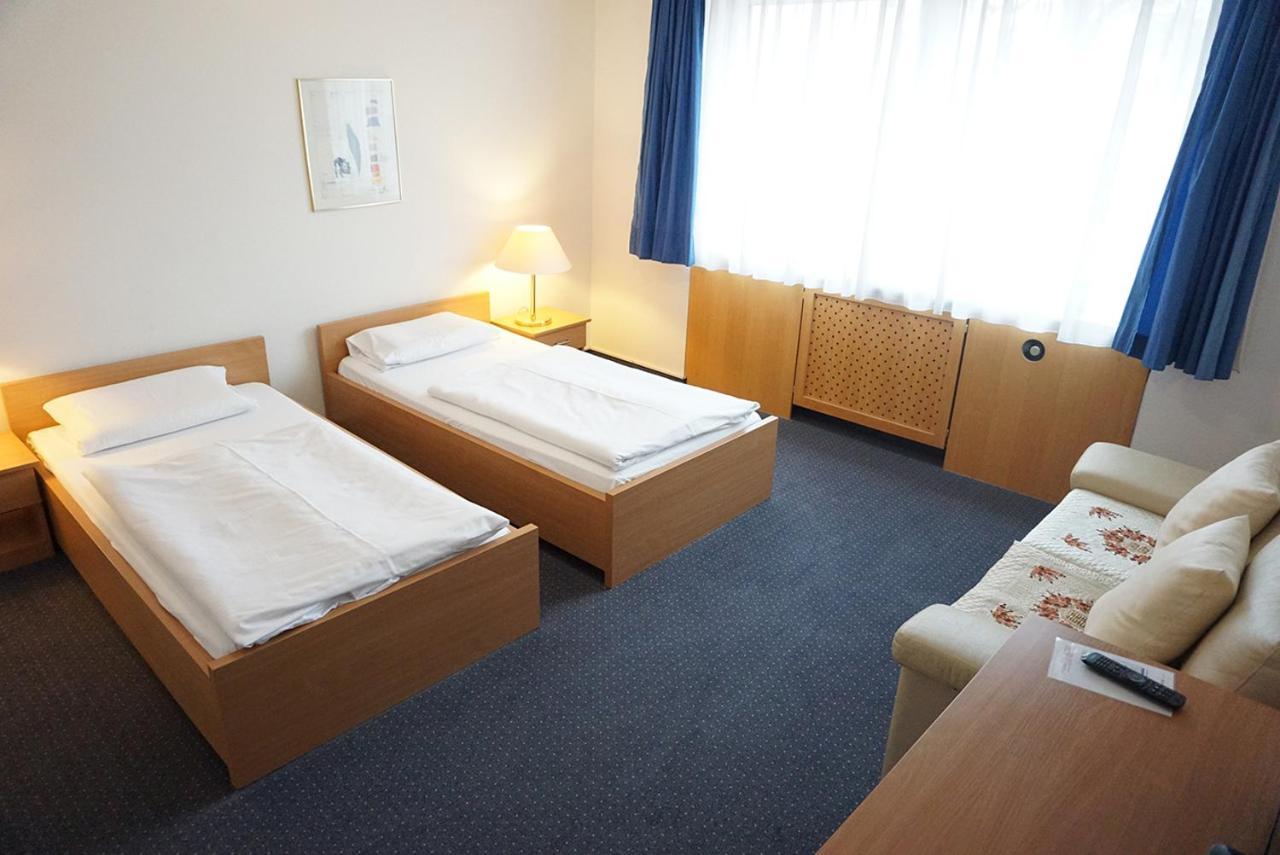 מלון Steinbach im Taunus Buergerhaus מראה חיצוני תמונה